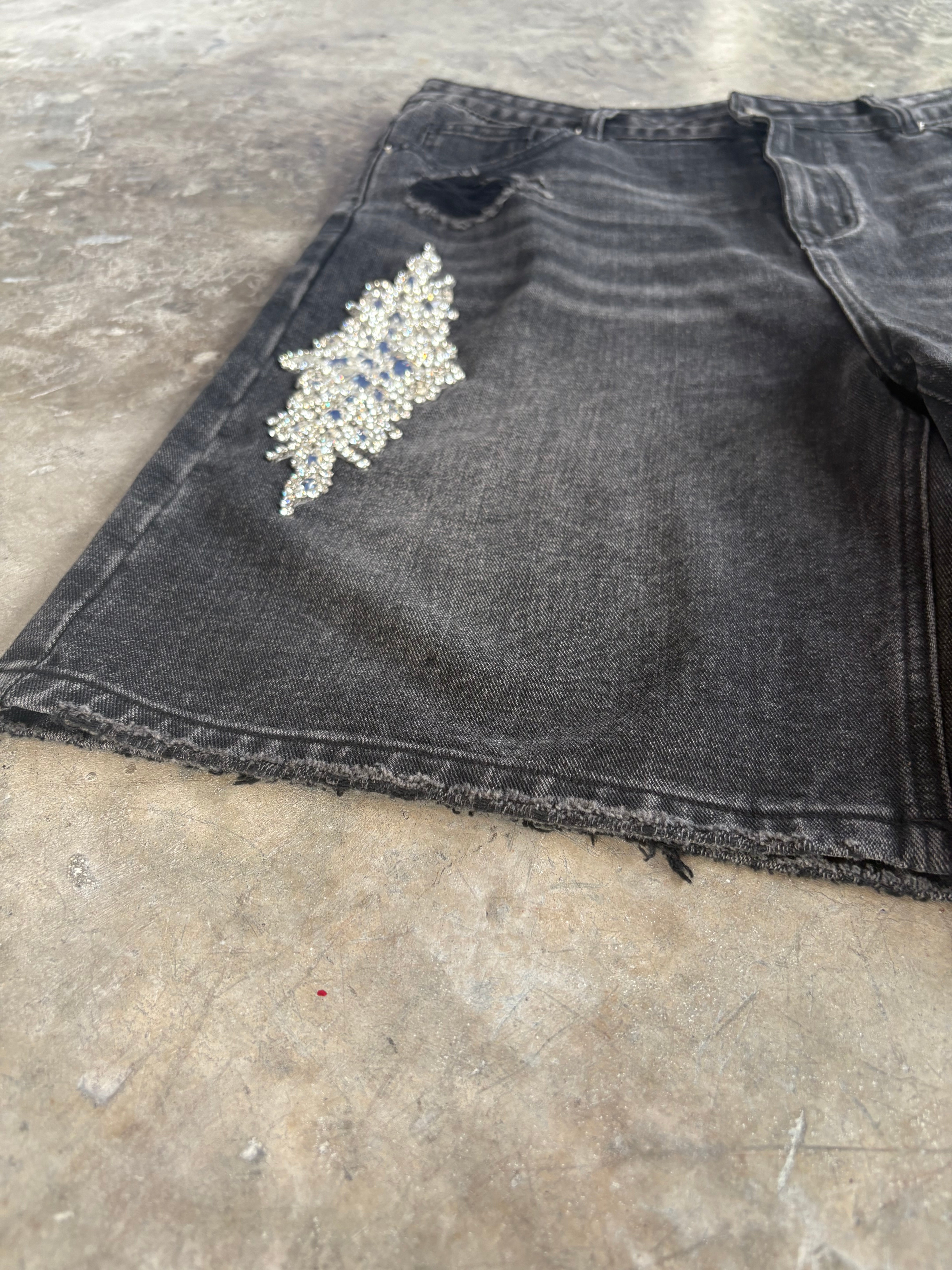 Black Dagger Jorts