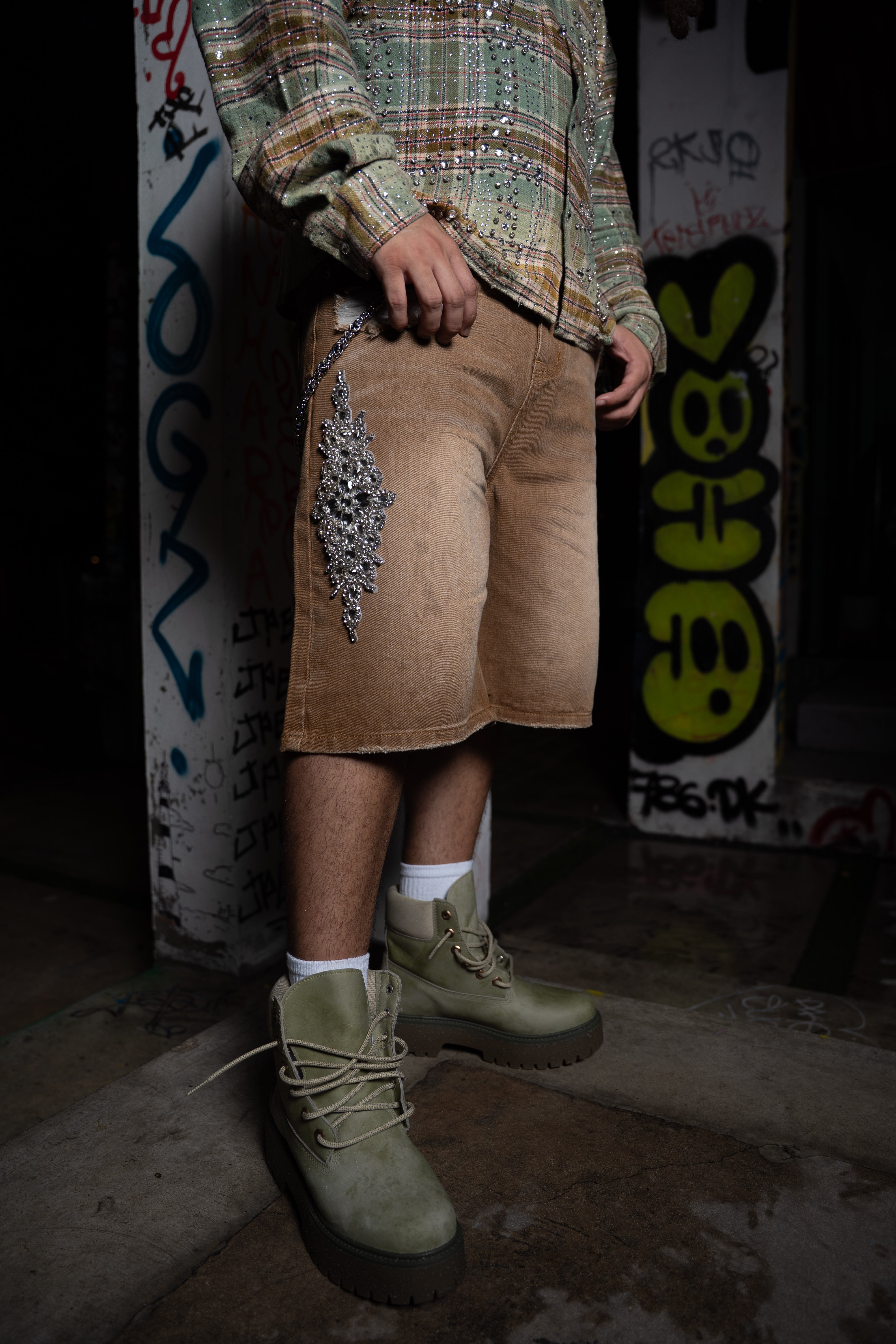 Khaki Dagger Jorts