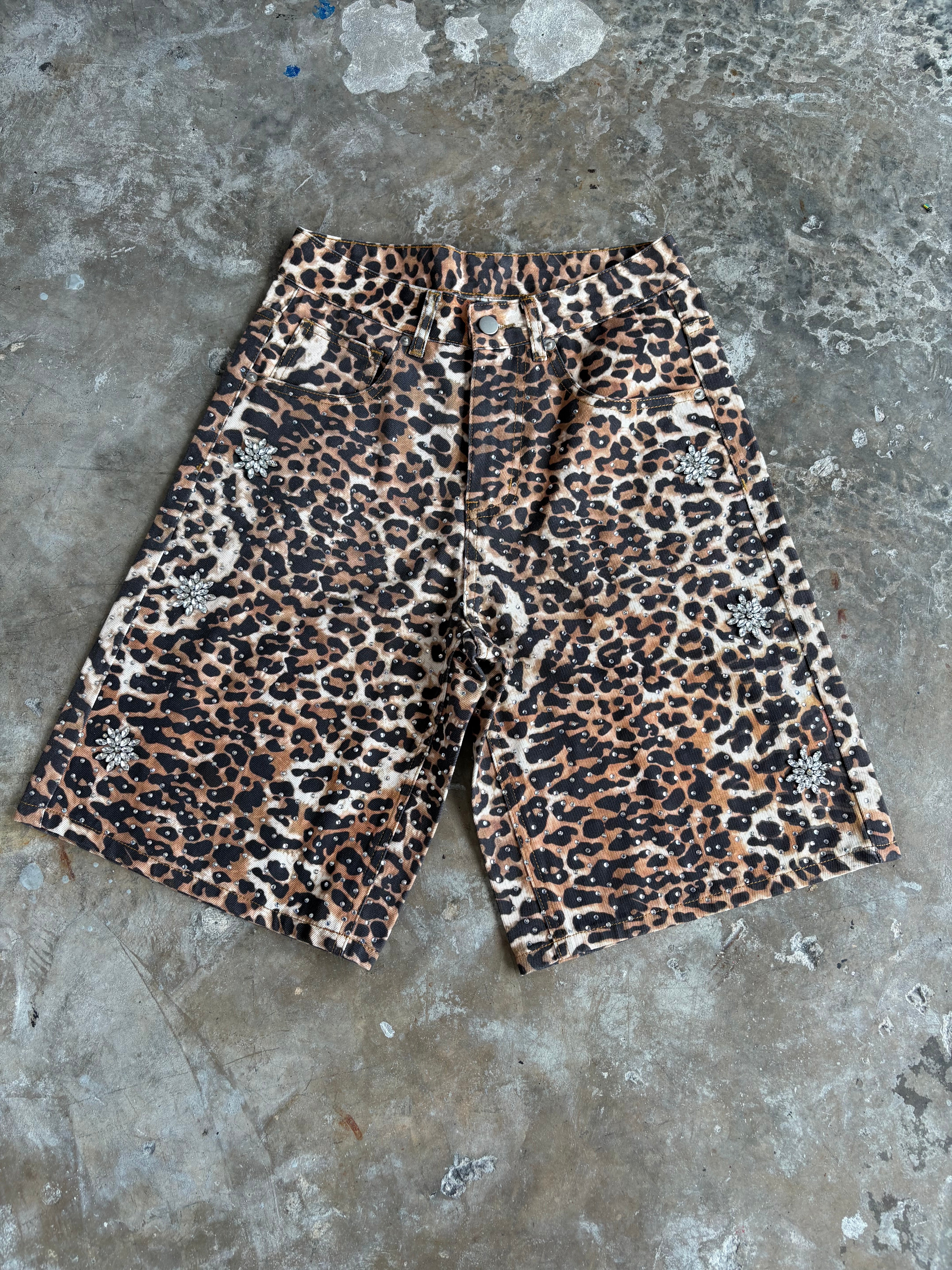Leopard Astro Jorts
