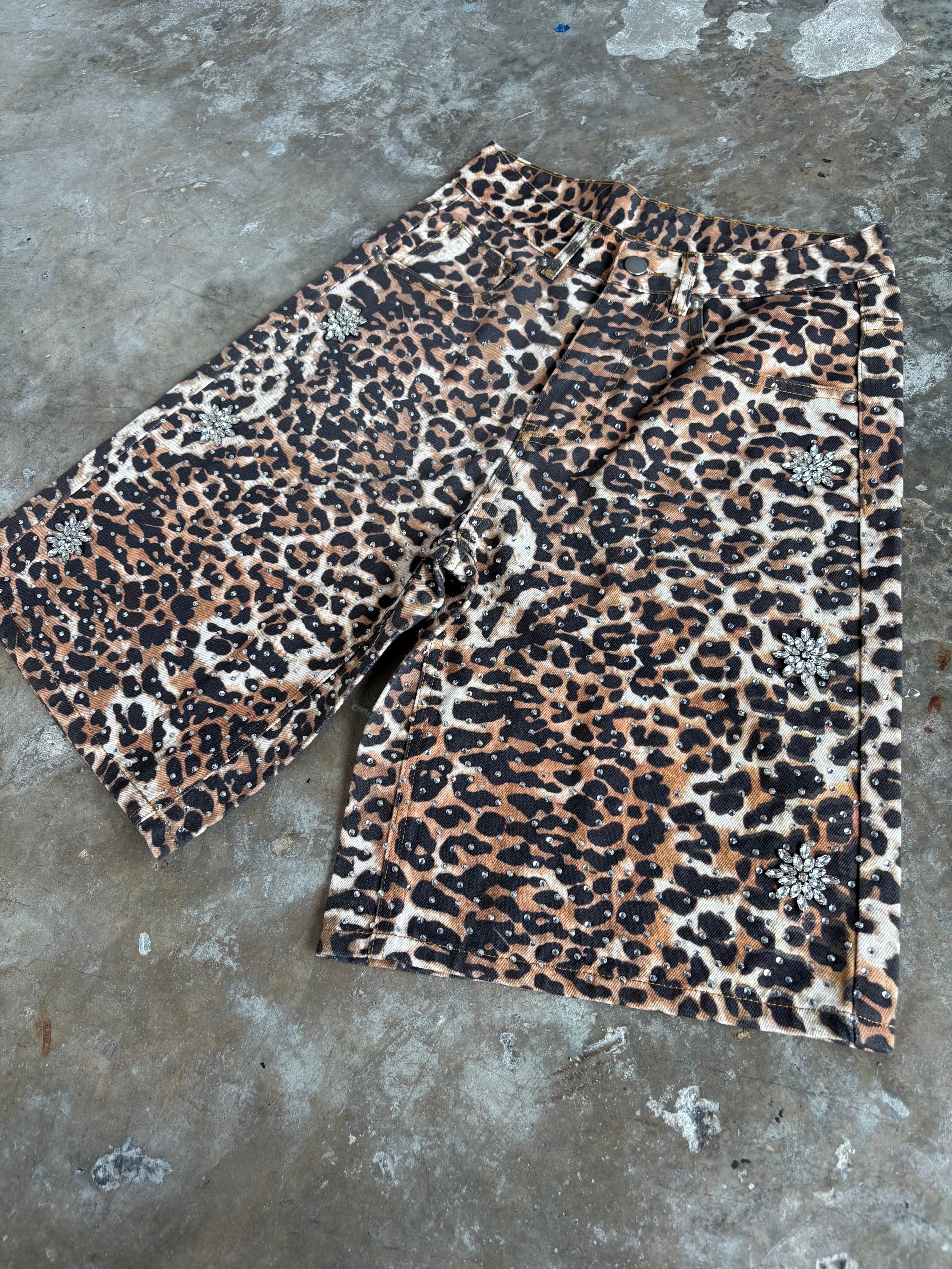 Leopard Astro Jorts
