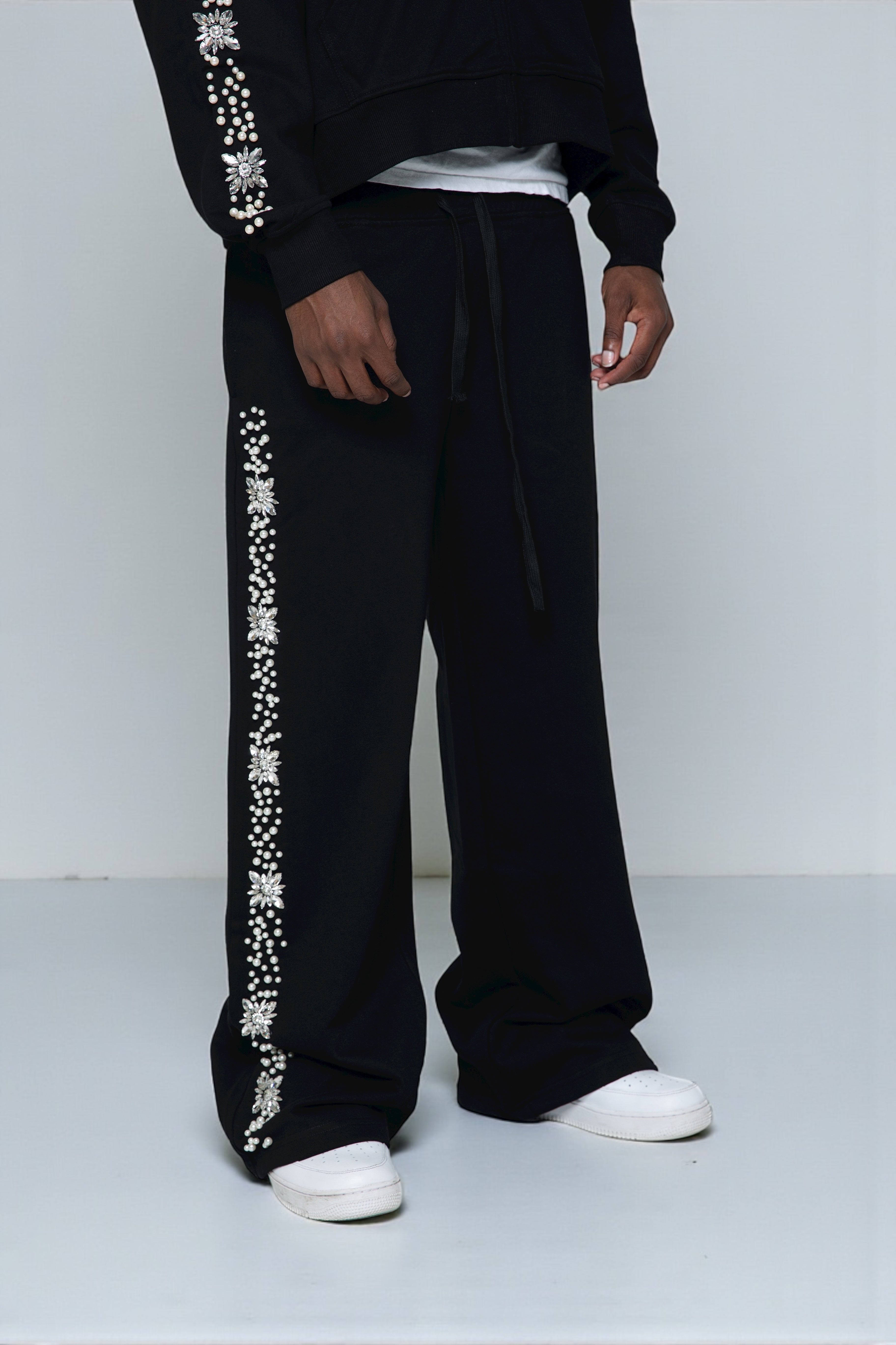 Black What The Pearl Sweatpants