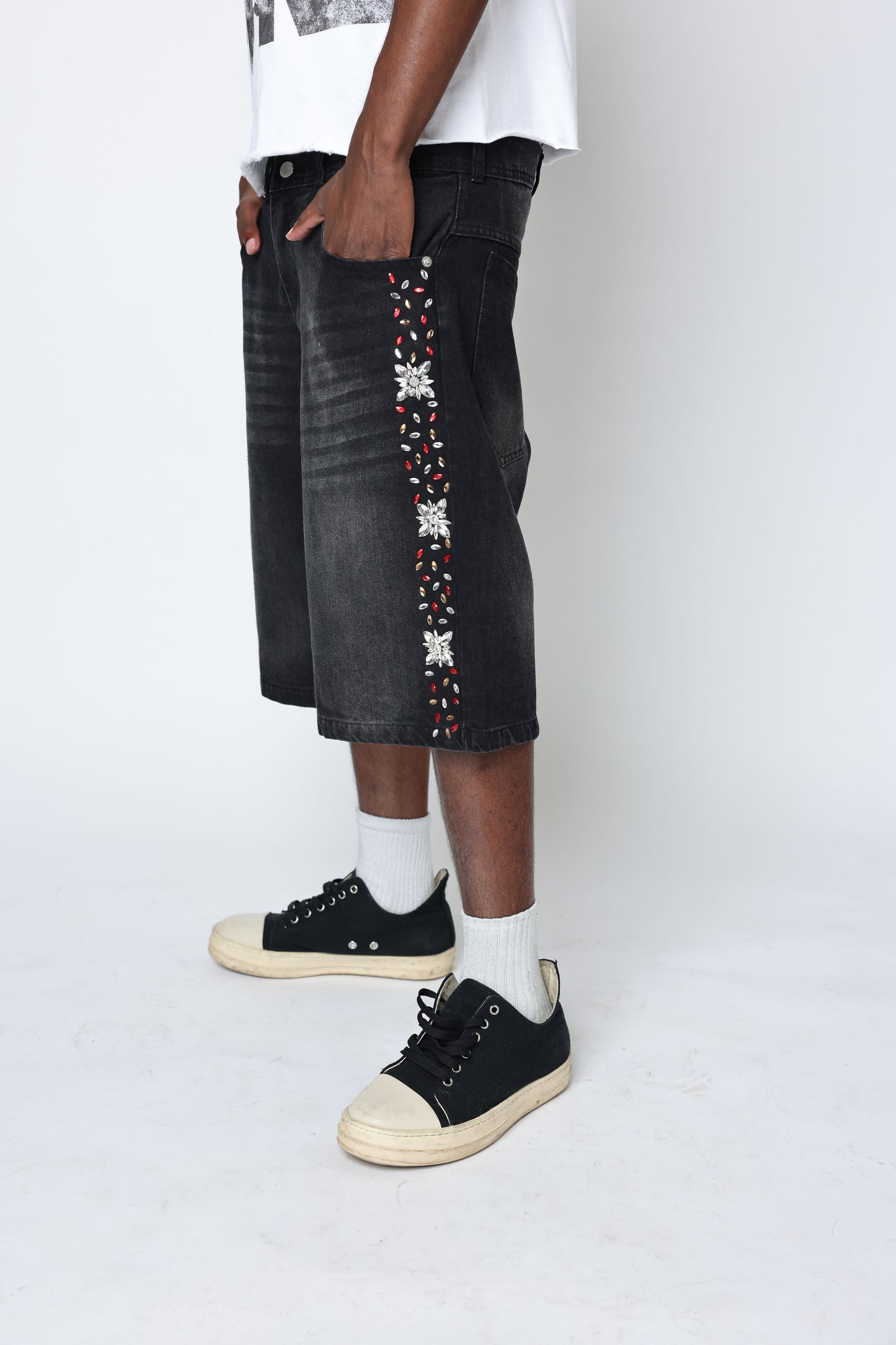 Black Interstellar Jorts